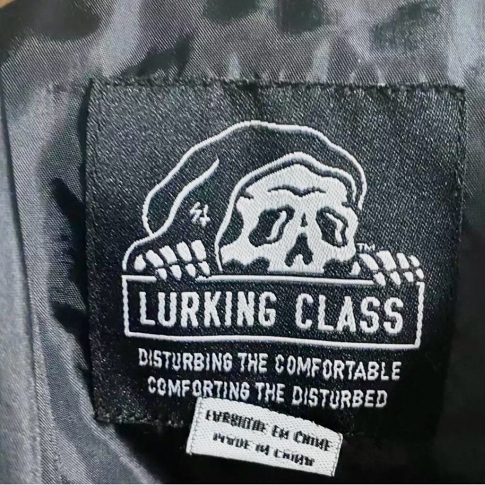 Lurking Class Skull Lightweight Hoodie Jacket Sheer Sleeve, size L - Picture 2 of 5
